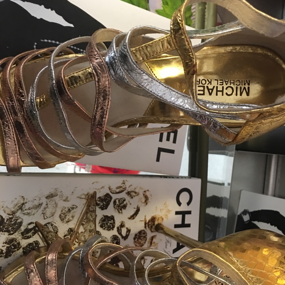 Michael Kors size 10